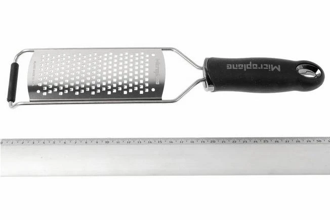 Microplane Gourmet Coarse Grater 3 Microplane Gourmet Coarse Grater - Image 3