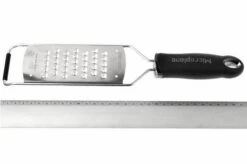 Microplane Gourmet Extra Coarse Grater -Kitchen Knife Shop KT3054 03 microplane rasp kt3054 d3