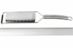 Microplane Professional Coarse Grater 5 Microplane Professional Coarse Grater -Kitchen Knife Shop KT3056 03 microplane rasp kt3056 d3