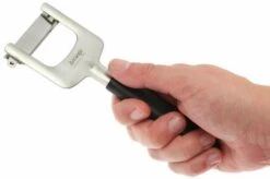 Triangle Julienne-cutter Professional, 100931202 -Kitchen Knife Shop TR100931202 05 triangle juliennesnijder professional tr100931202 d5