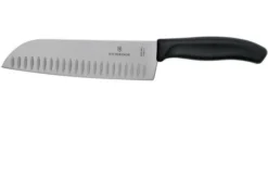 Victorinox SwissClassic 6.8523.17G Santoku With Dimples 17 Cm, Black