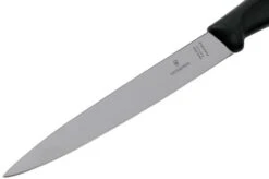Victorinox SwissClassic 6.8713.20G Filleting Knife 20 Cm, Black -Kitchen Knife Shop VT6 8713 20G 03 victorinox