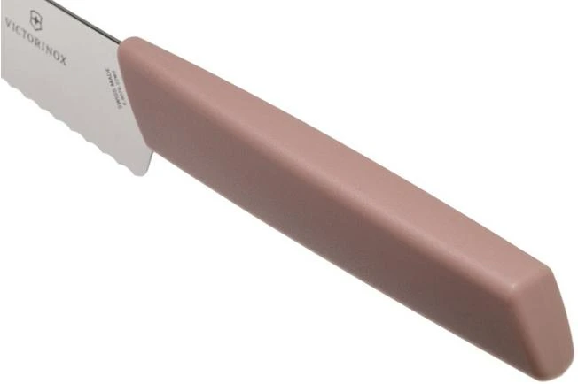 Victorinox Swiss Modern Bread Knife 22 Cm, Pink 5 Victorinox Swiss Modern Bread Knife 22 Cm, Pink - Image 5