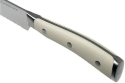 Wüsthof Classic Ikon Crème Bread Knife 23 Cm, 1040431023 -Kitchen Knife Shop WU1040431023 06 wusthof classic ikon v202010