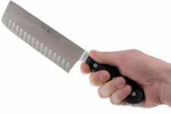 Wüsthof Classic Nakiri With Dents 17 Cm, 4193, 22 Wüsthof Classic Nakiri With Dents 17 Cm, 4193, -Kitchen Knife Shop WU4193 05 wusthof classic nakiri kuiltjes wu4193 05