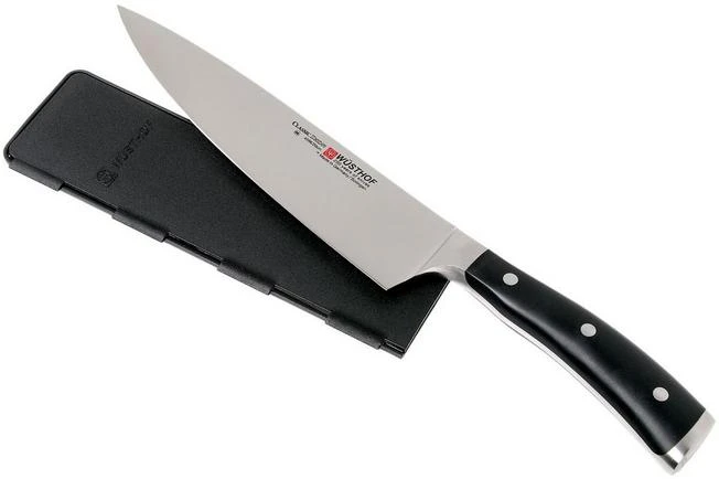 Wüsthof Classic Ikon Chef's Knife 20 Cm + Knife Guard, 9606-11 1 Wüsthof Classic Ikon Chef's Knife 20 Cm + Knife Guard, 9606-11