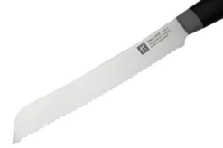 Zwilling Now S 1009652 Bread Knife, 20 Cm 7 Zwilling Now S 1009652 Bread Knife, 20 Cm -Kitchen Knife Shop ZW1009652 03 zwilling