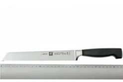 Zwilling J.A. Henckels Four Star Bread Knife 8" -Kitchen Knife Shop ZW31076 200 04 zwilling 4star 31076 200 broodmes d4